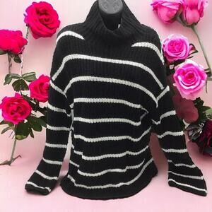 Caslon Women’s Small Black White Chunky Turtleneck Pullover Striped Sweater